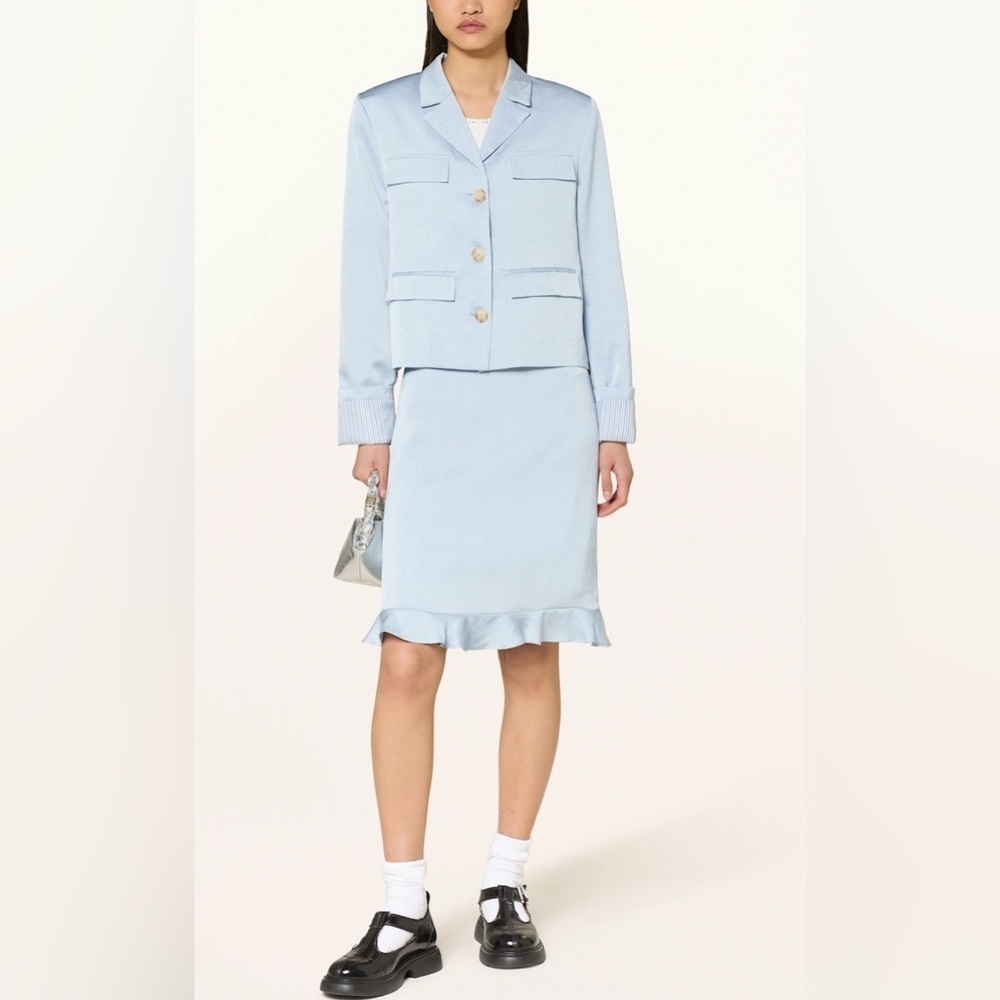 NWT BAUM UND PFERDGARTEN Elegant Light Blue Midi Skirt